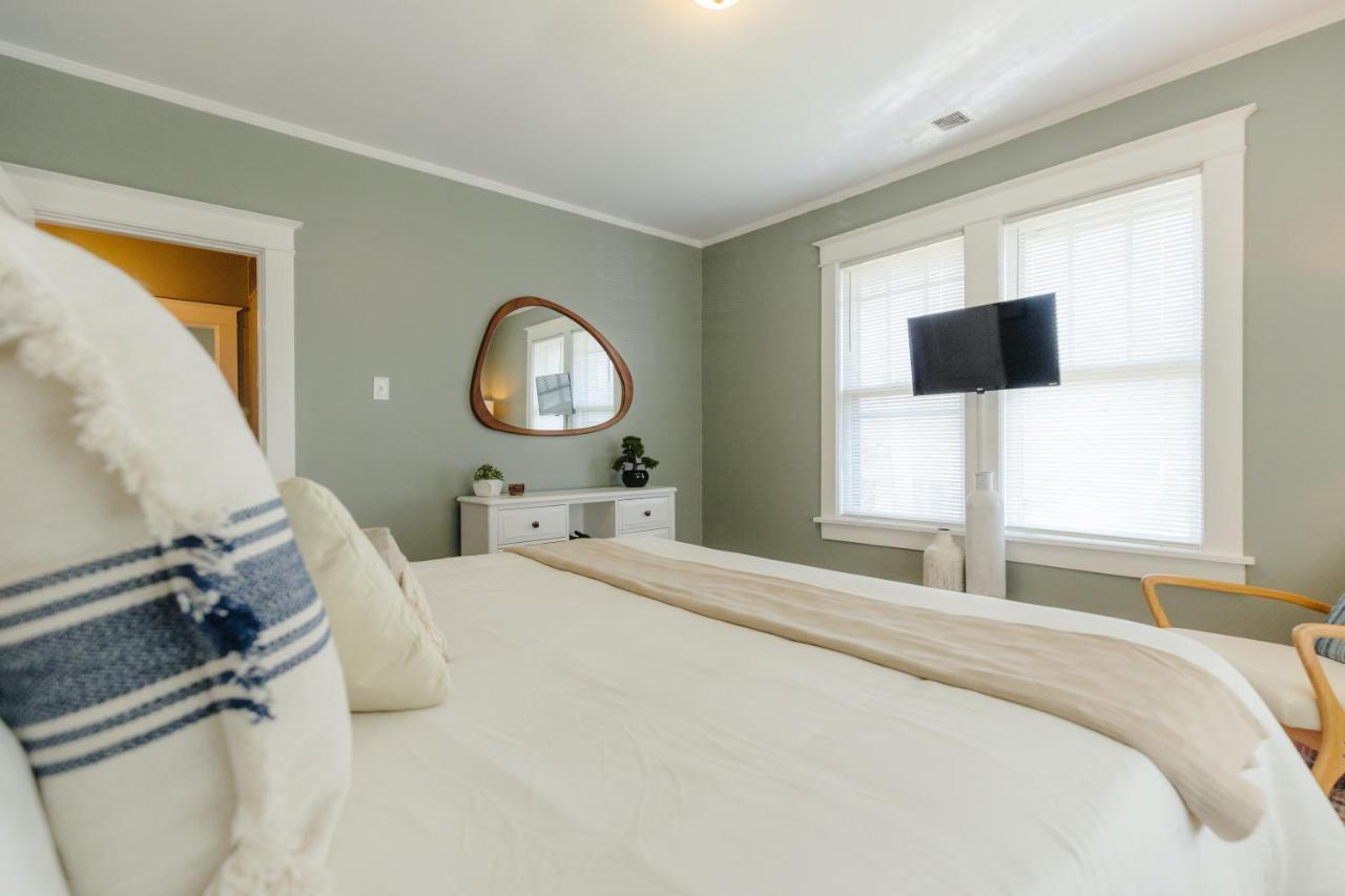 Historic Revival 2Br Midtown Memphis Free Parking Fast Wifi Free Parking Yes Pets Villa Eksteriør billede