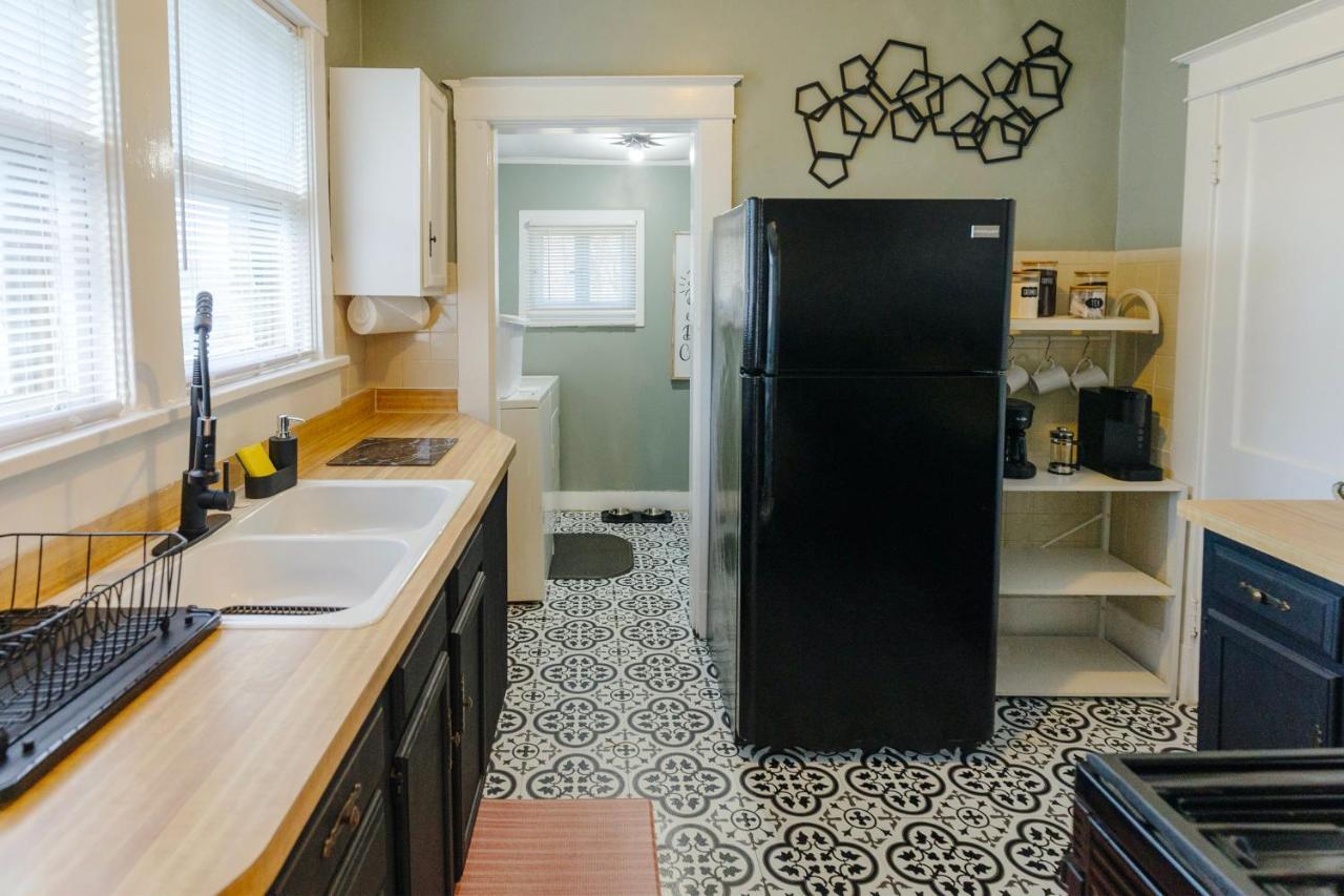 Historic Revival 2Br Midtown Memphis Free Parking Fast Wifi Free Parking Yes Pets Villa Eksteriør billede